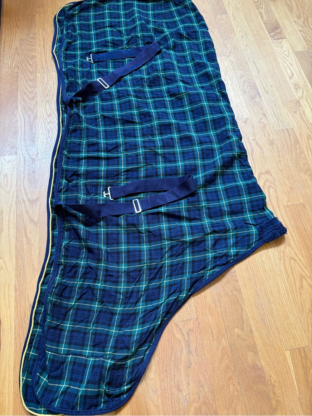 DOVER brand cotton 72 “ Stable sheet / blanket lightweight Green & Navy plaid
